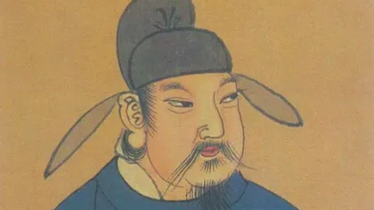 Emperor Xuanzong (Li Longji) — silk portrait by Xiang Li